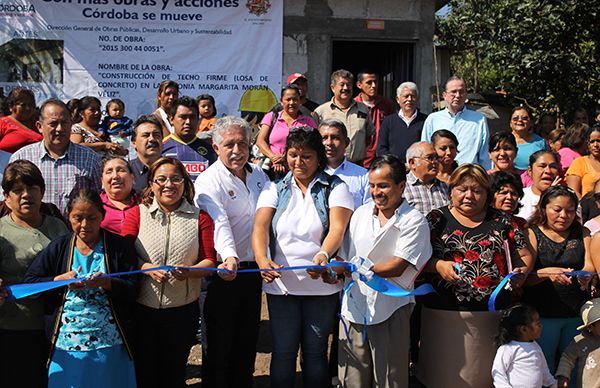 Antorcha inaugura acciones a la vivienda en Córdoba