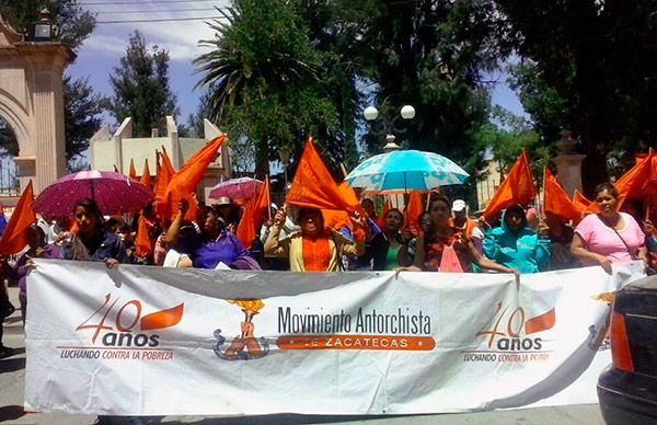 Excluyen a antorchistas de acciones sociales en Villa de Cos