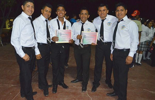 Abre ITT sus puertas para cursar una carrera