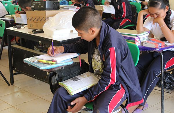 Apoyan educación en San Miguel del Progreso
