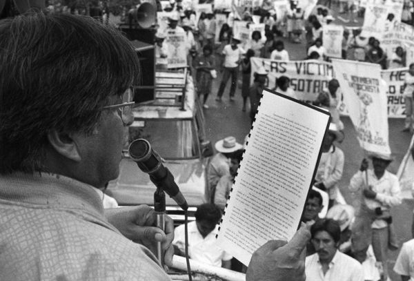 42 años de lucha y vamos por más... 
