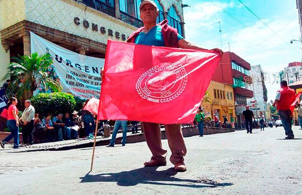 Desplegado: Calumnias por respuesta a las demandas de los morelenses