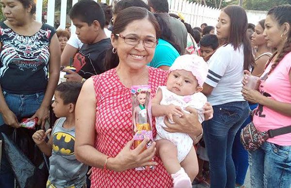 Celebran a los niños del municipio Emiliano Zapata