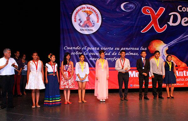 Tabasco figuró en el X Concursó Nacional de Declamación