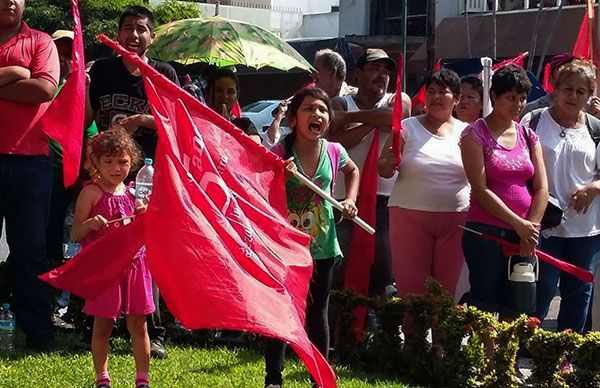 Puerto de Manzanillo solidario con damnificados por terremoto 