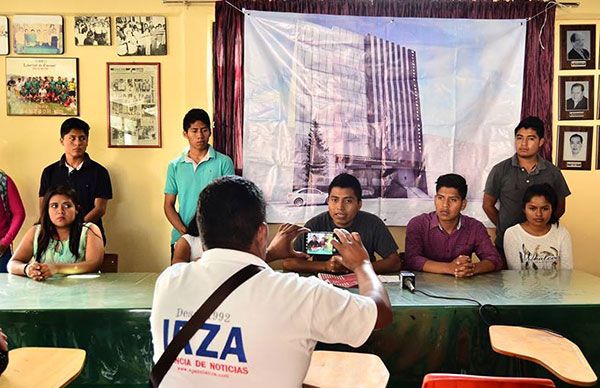 Estudiantes gestionan complejo estudiantil en Chilpancingo