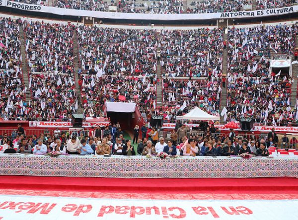 28 aniversario de Antorcha en la Ciudad de México