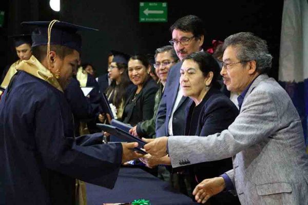 El Movimiento Antorchista crea escuelas progresistas