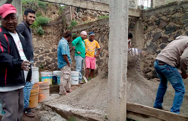 Antorcha logra pavimentación de calles en Tlalpan