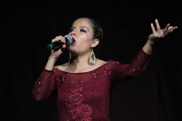 Antorcha canta 
