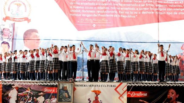 Poesía: arte en la educación del pueblo