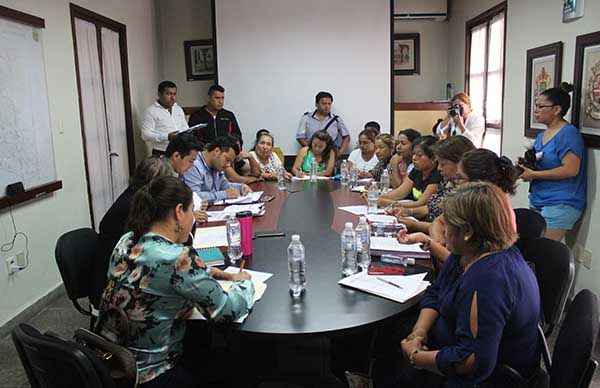Antorchistas de Córdoba gestionan obras para sus colonias
