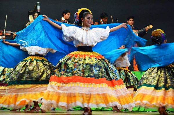 Los bailarines no nacen, se hacen
