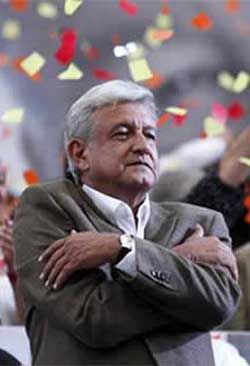 AMLO en el Zócalo; ¡nada que festejar!