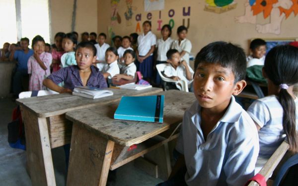 La educación en México se encuentra olvidada