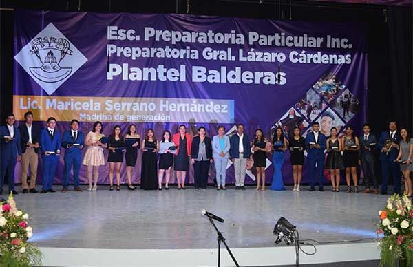 Preparatoria Lázaro Cárdenas, plantel Balderas, realiza con éxito su clausura de cursos