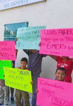 Cerrazón en el Instituto Veracruzano del Deporte