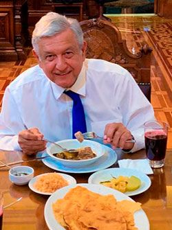 Dónde quedó la bolita de AMLO 