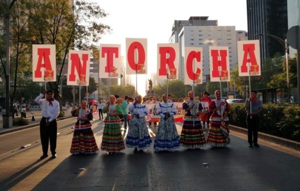 45 años de lucha nos respaldan.