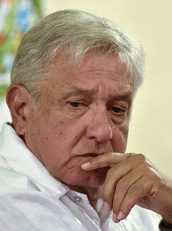 No es un gobierno más que otro, si no hace más que otro