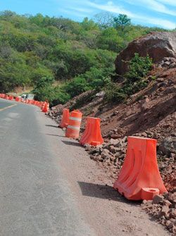 La falta de recursos, de honradez y de atención al pueblo nos mantiene en el subdesarrollo y en el atraso