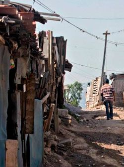 ¿Qué propone la 4T para resolver la falta de vivienda de los pobres?