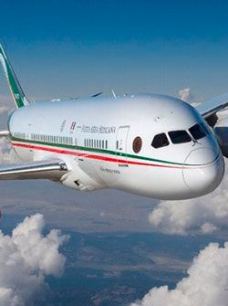 Rifa de avión, tierra a los ojos de los mexicanos