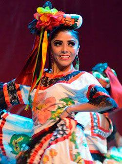 Espartaqueada cultural y deportiva de Antorcha, ejemplos superación