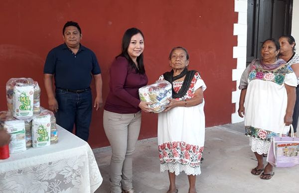 Distribuye Antorcha apoyos entre artesanos de Espita