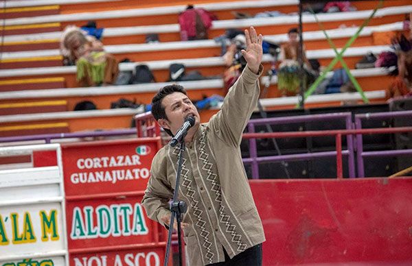 Brillan artistas capitalinos en Feria Tecomatlán 2020