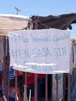 Los trapos blancos señal de hambre