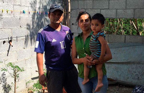 Miles de familias en la pobreza; se endeudan con créditos para sobrevivir 