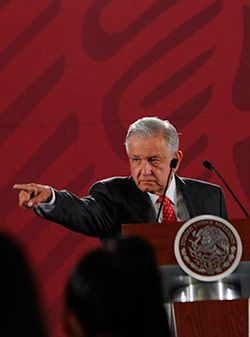 Parodia a la mexicana: el virrey, el inquisidor y el verdugo