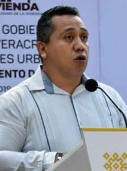 Hazael Flores reprime el derecho de organización