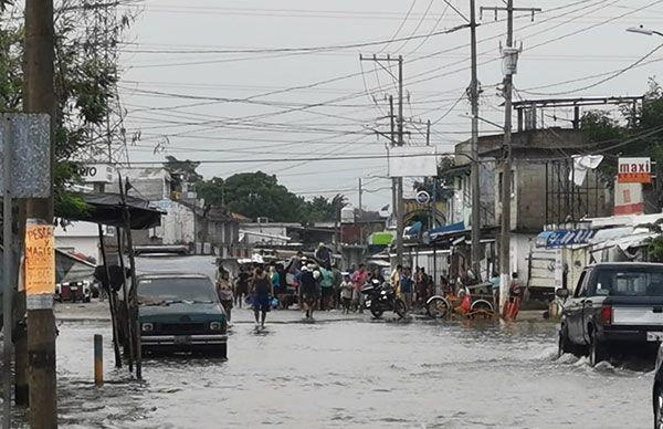 No hay un plan del Gobierno para afectados por inundaciones