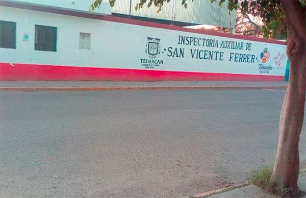 Atiende ayuntamiento de Tehuacán a vecinos de San Vicente Ferrer