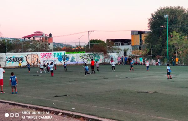 Antorcha impulsa nuevo club deportivo infantil
