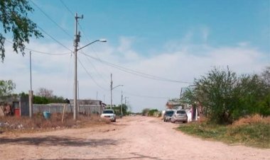 Solicitan antorchistas encalichado para colonia Artistas de Nuevo Laredo