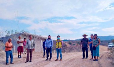 Evalúa gobierno municipal obra solicitada por colonos antorchistas