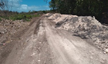 Realizan arreglo de calle de “La Antorcha” de Bacalar