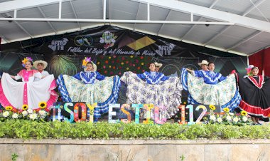 Cumple 12 años el Ballet Folklórico Antorchista Báalam Óok´ot