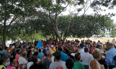 Luchan por regularizar sus predios en Nayarit