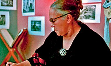 Elena Huerta Muzquiz
