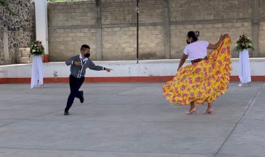 Cierra ciclo escolar primaria antorchista