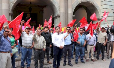 Gobierno de Oaxaca se compromete a revisar pliego antorchista