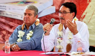 Presentan el libro “Huitzilan de Serdán, la derrota de los caciques” en la Sierra Norte