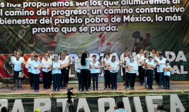 Actúan 200 veracruzanos en día 1 de XXI Espartaqueada Cultural