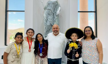 Destaca labor de maestros chiapanecos en Espartaqueada Cultural 2025