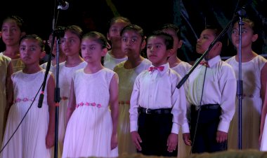 Niños de Tecomatlán logran medalla de plata en coro