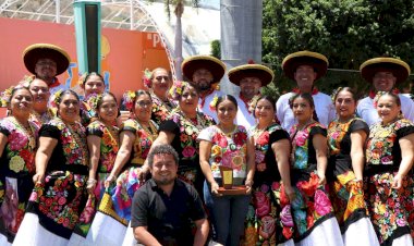 Conquista Oaxaca el tercer lugar, en la categoría Libre Obrero-Popular